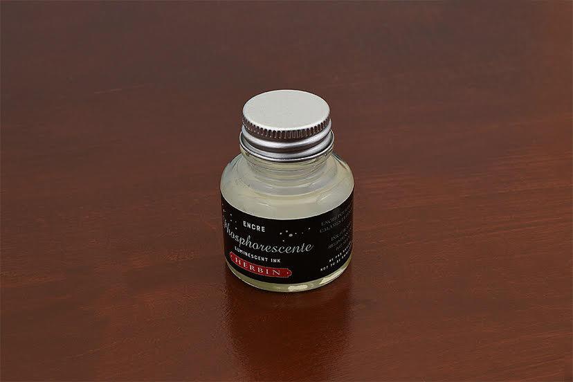 جوهرهای فسفری هربین